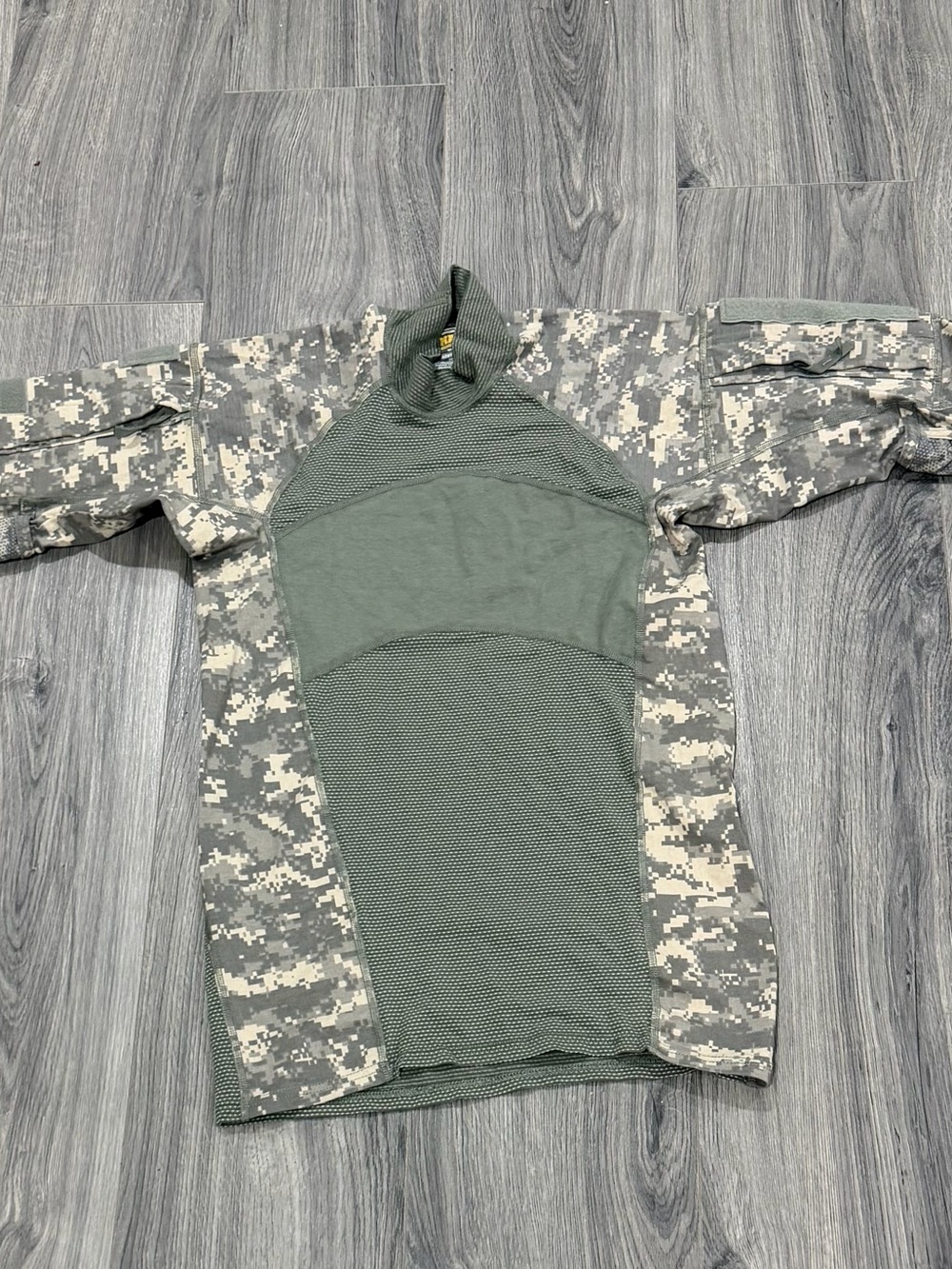 Men's Tactical Camo Sleeve Hoodie in Olive Green